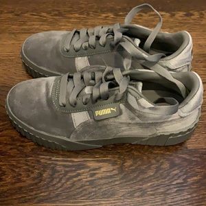 PUMA gray shoes - Size 7 (Never worn)